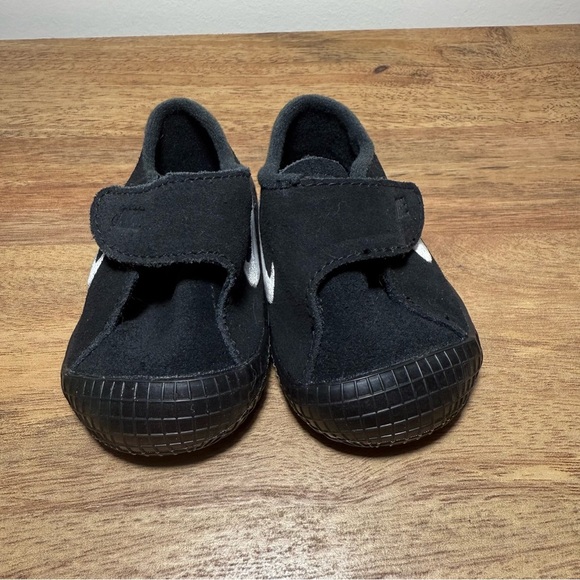 Nike Baby Black Waffle Velcro Trainers, 4C - Picture 2 of 5